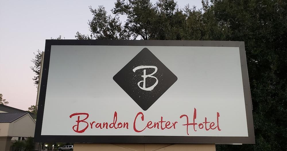Spark By Hilton Tampa Brandon מראה חיצוני תמונה