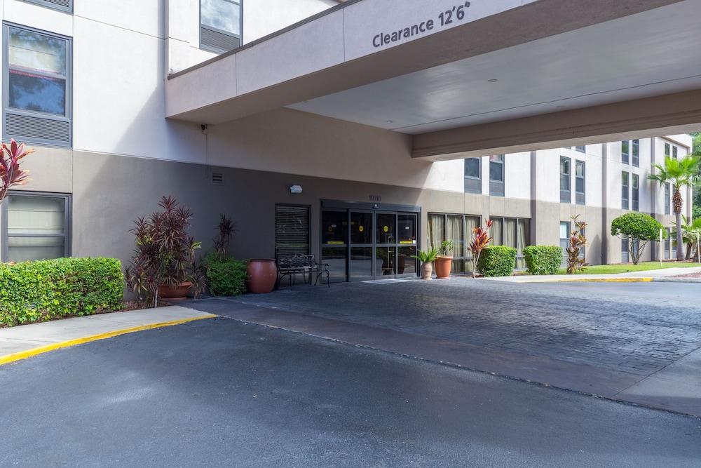 Spark By Hilton Tampa Brandon מראה חיצוני תמונה