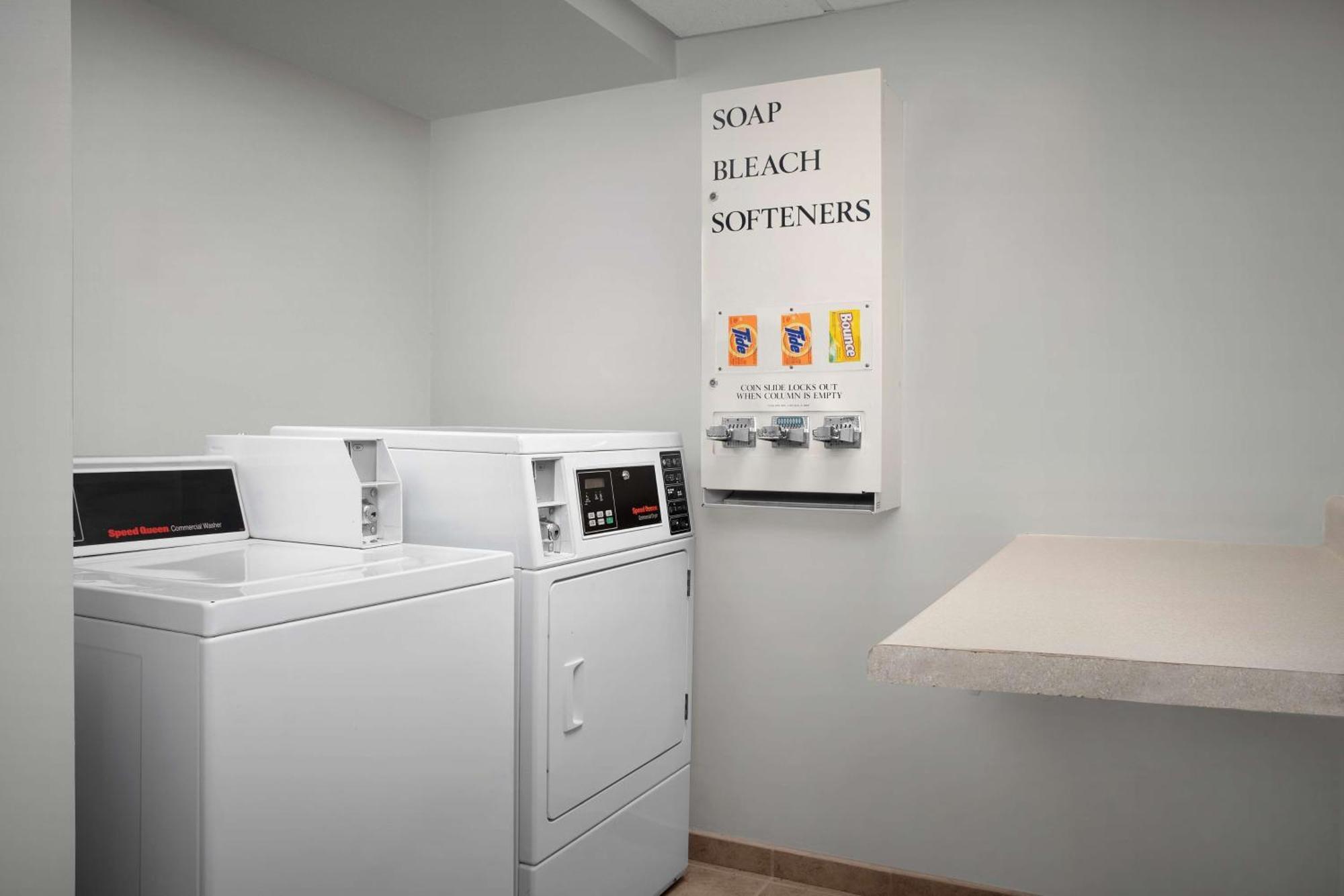 Spark By Hilton Tampa Brandon מראה חיצוני תמונה